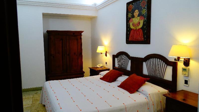 Hotel Aitana Oaxaca Pokoj fotografie